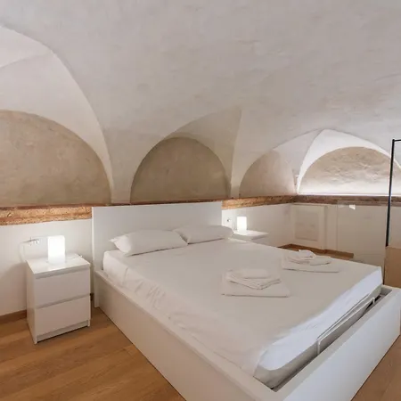 Appartement Il Paradiso Di Gio' - Sotto Le Mura Di Alta *