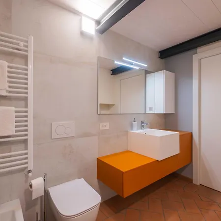 Il Paradiso Di Gio' - Sotto Le Mura Di Citta Alta *